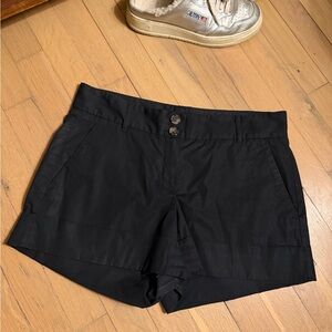 Theory Black Stylish Tailored Shorts with Cuffed Hem